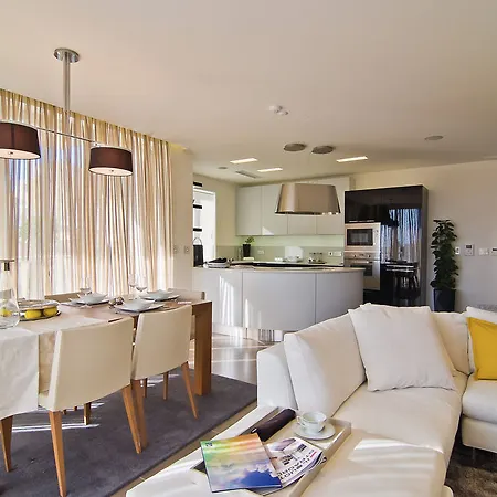 Hillock * Marsalforn