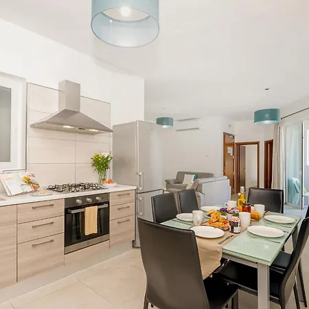 Apartman Hillock
