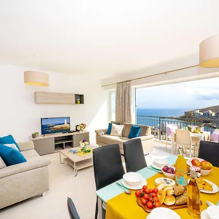 Hillock * Marsalforn