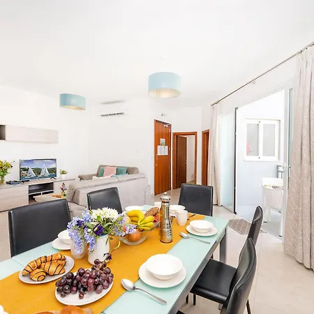 Hillock Apartment Marsalforn