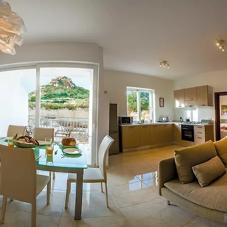 Apartment Hillock Marsalforn
