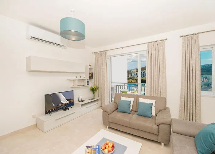 Hillock Apartment Marsalforn