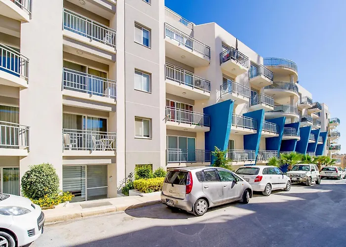 Hillock Apartment Marsalforn